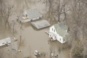 Red River flood response in North Dakota, 2009