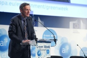 EU Commissioner warns of imminent 'environmental recession'