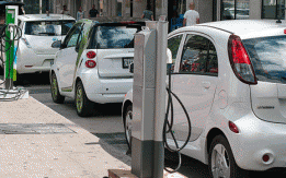 As technology improves, electric cars could reduce the need for petrol (Pic: Mariordo)