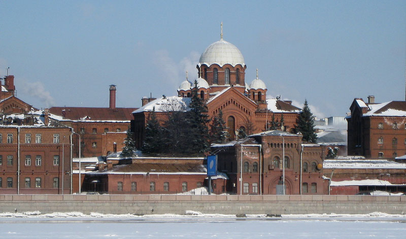 Church of Alexander Nevsky in the middle of Kresty Prison