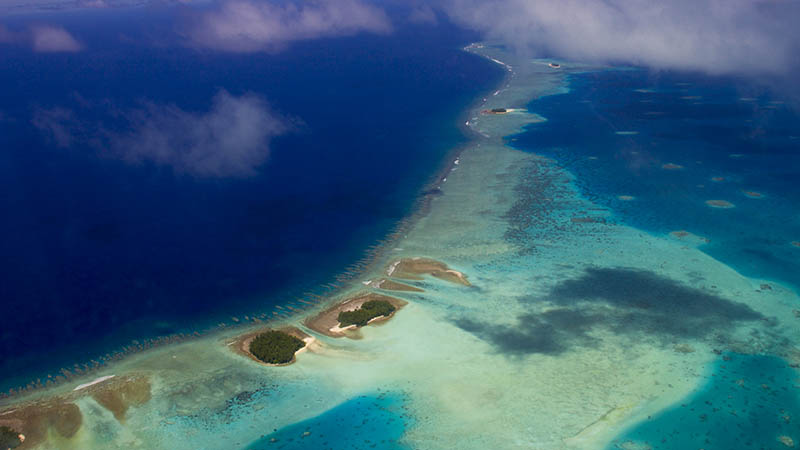Teafuafou island on the approach into Funfauti atoll, Tuvalu (Flickr/ Nick Hobgood)