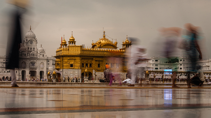 Golden Temple, Amritsar, Punjab, India (Flickr/ Sandeepachetan)