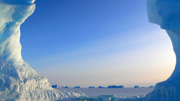 Antarctic glacier melt could add 3 metres to sea levels - study