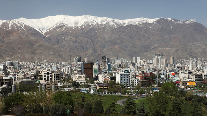 Tehran oma muschi in CHEAP FLIGHTS