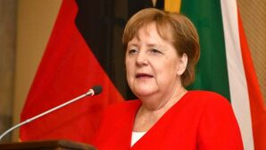 Merkel: don't neglect climate finance to the world's poor