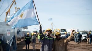 Ahead of elections, Argentina's leaders wrap fossil fuels in the flag